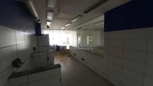 Sala Comercial para alugar, 283m² no Granja Viana, Cotia