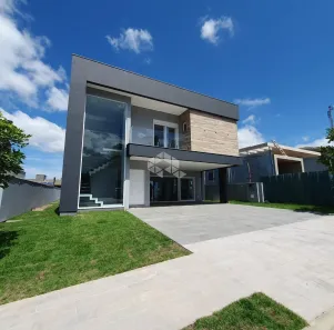 Casa de Condomínio com 4 Quartos à venda, 294m² no Vila Nova, Porto Alegre