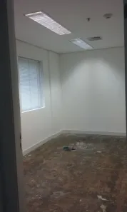 Sala Comercial para alugar, 120m² no Vila Olímpia, São Paulo