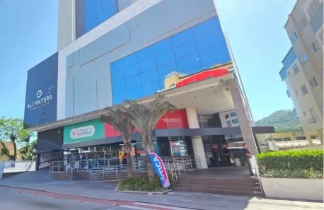 Sala Comercial para alugar, 54m² no Centro, Biguaçu
