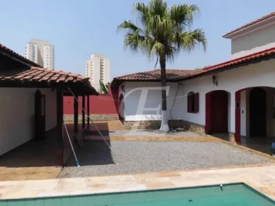 Sobrado com 4 Quartos à venda, 333m² no Vila Barreto, São Paulo