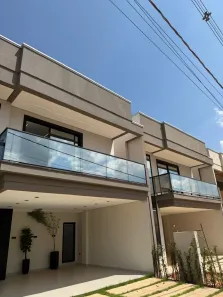 Casa de Condomínio com 3 Quartos à venda, 228m² no Nova Esperança, Porto Velho
