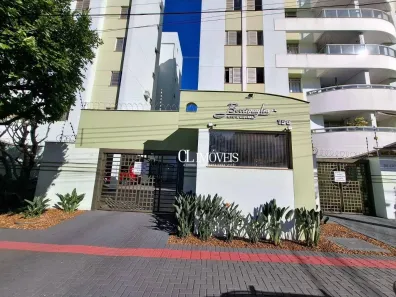Apartamento com 3 Quartos para venda ou aluguel, 83m² no Vitória, Londrina