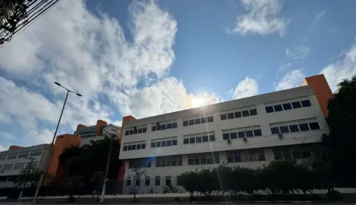 Prédio Comercial à venda, 80000m² no Jardim, Santo André