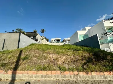 Lote/Terreno à venda, 450m² no Condomínio Residencial Jaguary, São José dos Campos