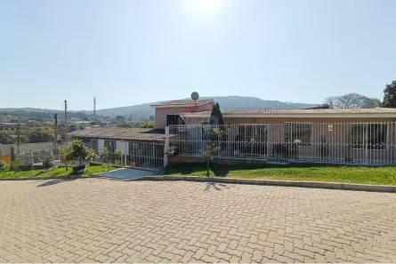 Casa com 7 Quartos à venda, 253m² no Santa Isabel, Viamão