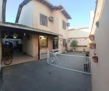 Casa com 3 Quartos à venda, 117m² no Mirante da Lagoa, Macaé