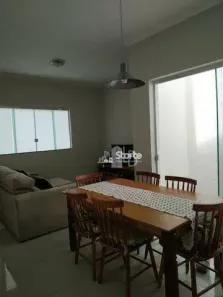 Casa de Condomínio com 3 Quartos à venda, 104m² no Alto Umuarama, Uberlândia