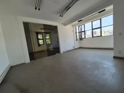 Prédio Comercial para alugar, 550m² no Carmo, Belo Horizonte
