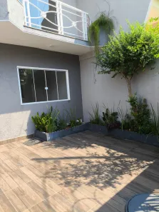Sobrado com 5 Quartos à venda, 256m² no Jardim Atlântico, Goiânia