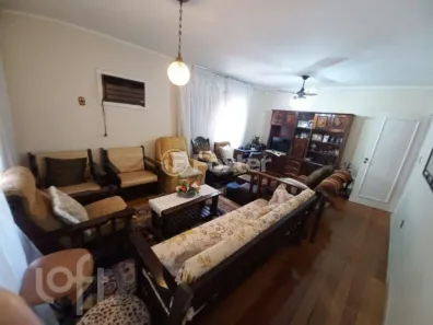 Casa com 4 Quartos à venda, 309m² no Medianeira, Porto Alegre