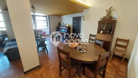 Apartamento com 3 Quartos à venda, 210m² no Copacabana, Rio de Janeiro