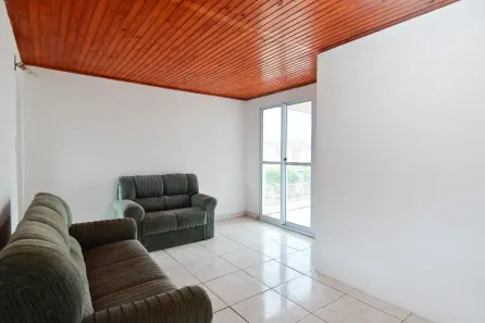 Apartamento com 2 Quartos para alugar, 31m² no Três Vendas, Pelotas