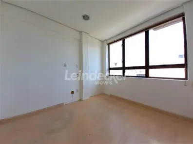 Sala Comercial para alugar, 21m² no Passo da Areia, Porto Alegre