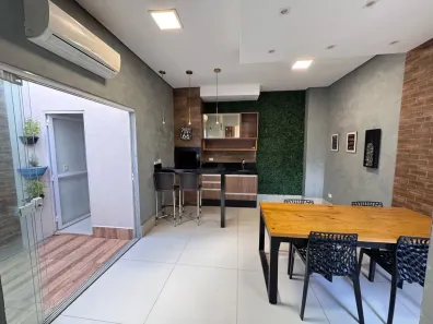 Casa de Condomínio com 3 Quartos para alugar, 150m² no Santa Cruz, Cuiabá