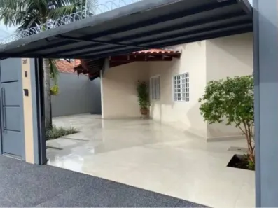 Casa com 4 Quartos à venda, 180m² no Carandá Bosque, Campo Grande