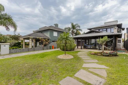 Casa de Condomínio com 3 Quartos à venda, 218m² no 7, Capão da Canoa