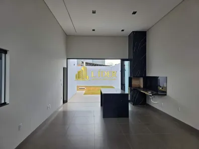 Casa com 2 Quartos à venda, 111m² no Jardim Ipanema, Uberlândia