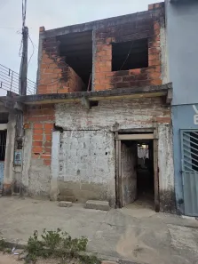 Casa com 2 Quartos à venda, 150m² no São Diogo II, Serra