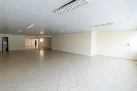 Sala Comercial para alugar, 328m² no Centro, Campo Largo