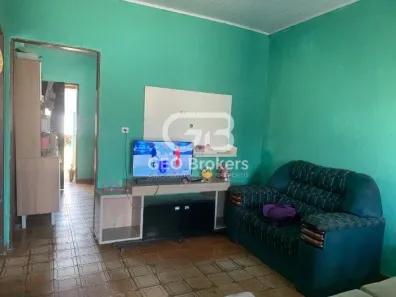 Casa com 2 Quartos à venda, 84m² no Jardim Emília, Jacareí