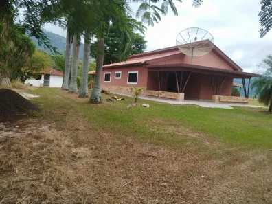 Fazenda/Sítio com 3 Quartos à venda, 116160m² no , Cássia dos Coqueiros
