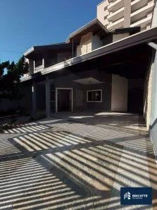 Sobrado com 3 Quartos à venda, 220m² no Centro, Itanhaém