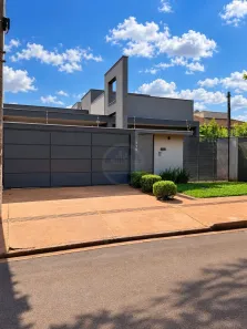 Casa com 3 Quartos à venda, 210m² no Altos do Indaiá, Dourados