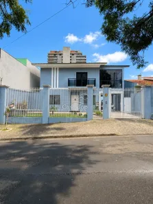 Sobrado com 4 Quartos à venda, 296m² no Orfãs, Ponta Grossa