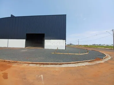 Galpão/Depósito/Armazém para alugar, 756m² no Loteamento Élisson Prieto, Uberlândia