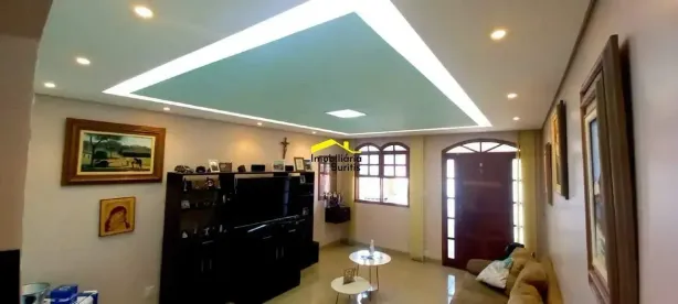 Casa com 3 Quartos à venda, 264m² no Palmeiras, Belo Horizonte