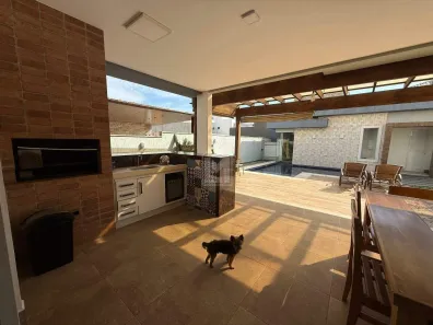 Casa com 4 Quartos à venda, 295m² no Boulevard Lagoa, Serra