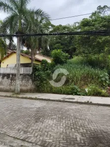 Lote/Terreno à venda, 450m² no Itaipu, Niterói