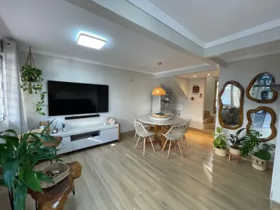 Casa de Condomínio com 3 Quartos à venda, 69m² no Picarras, Guaratuba