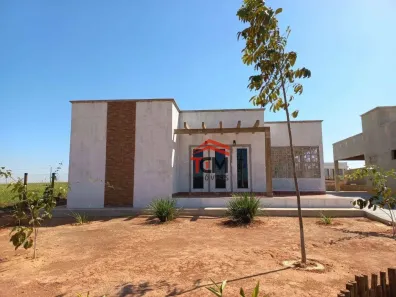 Casa com 5 Quartos à venda, 250m² no , Guapó