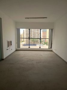 Sala Comercial para venda ou aluguel, 123m² no Centro, Curitiba