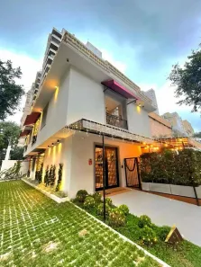 Imóvel Comercial à venda, 231m² no Gonzaga, Santos