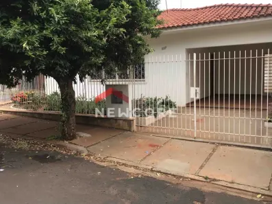 Casa com 3 Quartos à venda, 313m² no Vila José Bonifácio, Araraquara