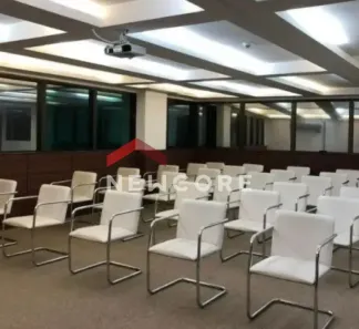 Sala Comercial com 1 Quarto à venda, 45m² no Santa Maria Goretti, Porto Alegre