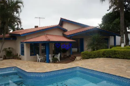 Fazenda/Sítio com 3 Quartos à venda, 330m² no Pitas, Cotia