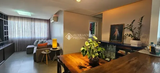 Apartamento com 3 Quartos à venda, 69m² no Vila Ipiranga, Porto Alegre