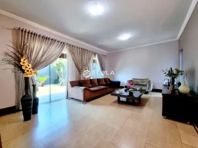 Casa com 3 Quartos à venda, 277m² no Parque Residencial Jaguari, Americana