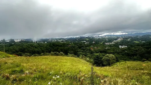 Lote/Terreno à venda, 2650m² no Colinas Capivari, Campos do Jordão