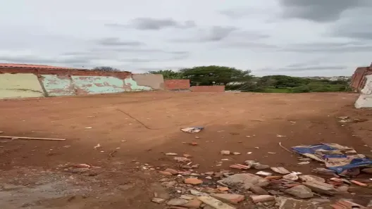 Lote/Terreno à venda, 440m² no Jardim Planalto, Franca
