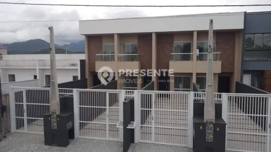 Casa com 2 Quartos à venda, 85m² no Vila Nova, Joinville