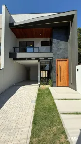 Sobrado com 3 Quartos à venda, 153m² no Ipiranga, São José