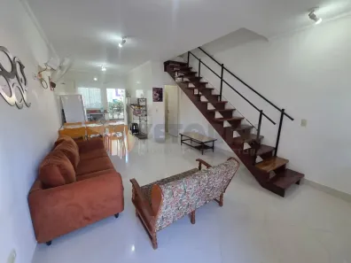 Sobrado com 2 Quartos para alugar, 105m² no Massaguaçu, Caraguatatuba