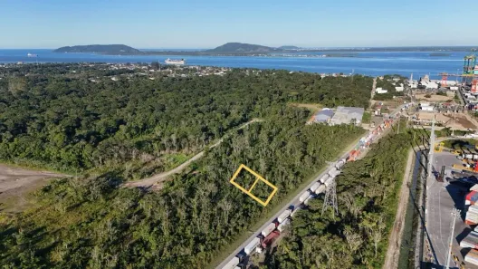 Lote/Terreno à venda, 801m² no Figueira do Pontal, Itapoá