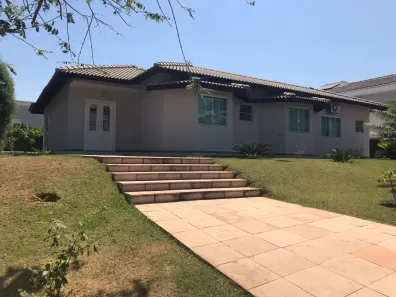 Casa de Condomínio com 4 Quartos à venda, 340m² no Parque Village Castelo, Itu