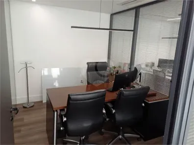 Sala Comercial à venda, 112m² no Cerqueira César, São Paulo
